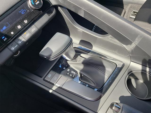 new 2025 Hyundai Elantra car, priced at $23,524