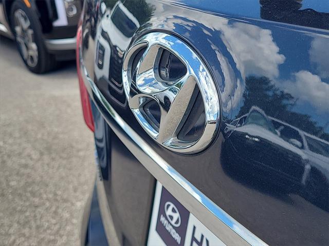 used 2018 Hyundai Santa Fe car, priced at $13,899