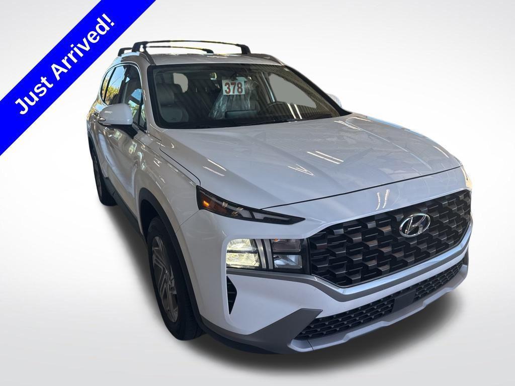 used 2023 Hyundai Santa Fe car, priced at $22,917