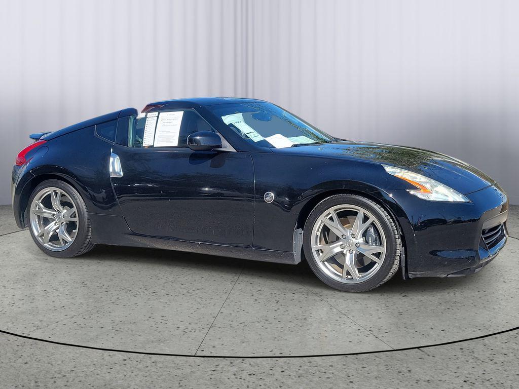 used 2009 Nissan 370Z car, priced at $13,998