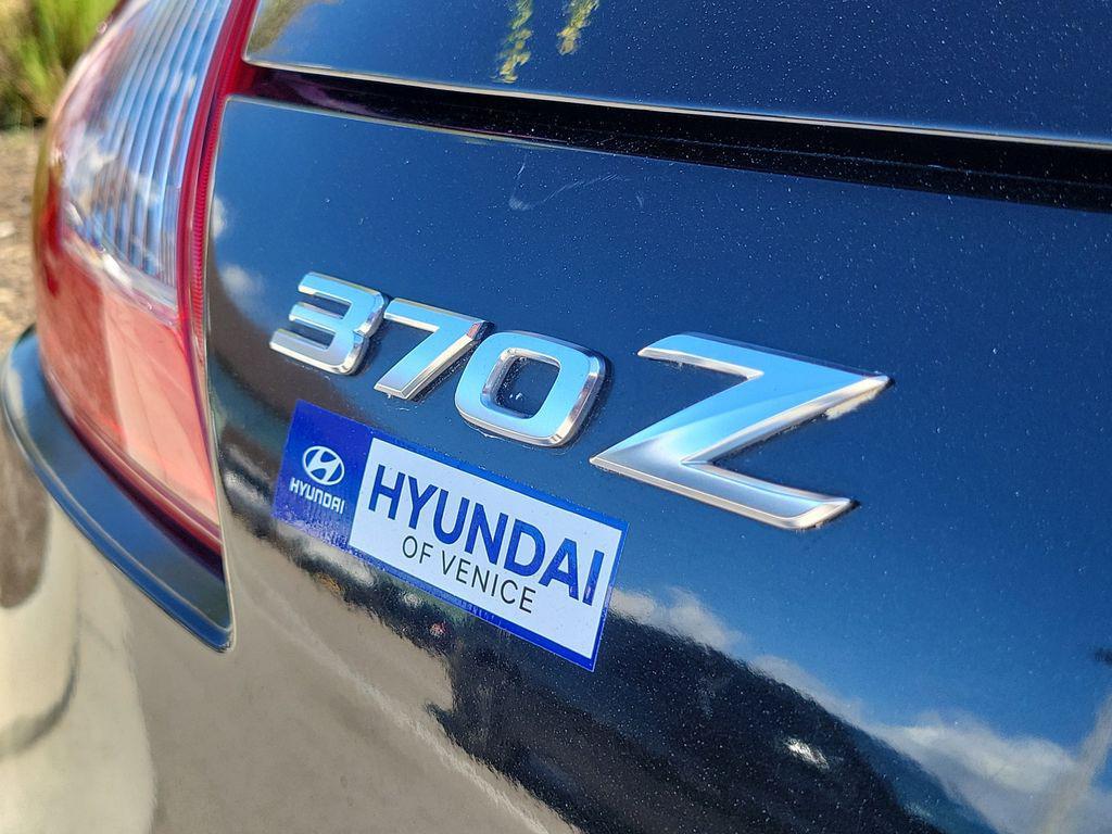used 2009 Nissan 370Z car, priced at $13,998