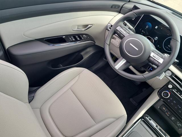 new 2025 Hyundai TUCSON Hybrid car, priced at $42,295