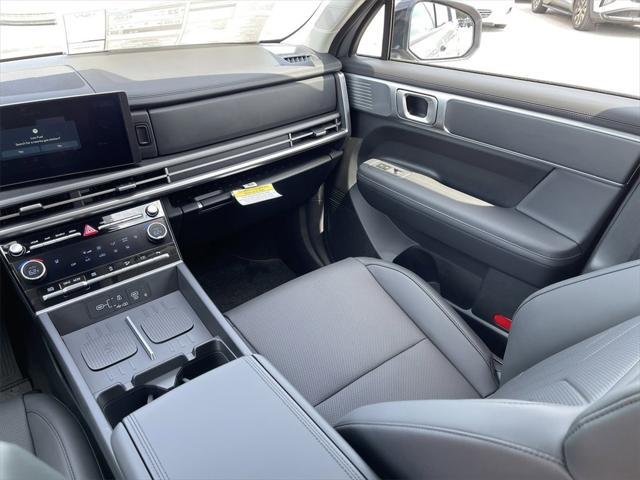 new 2025 Hyundai Santa Fe car, priced at $40,063