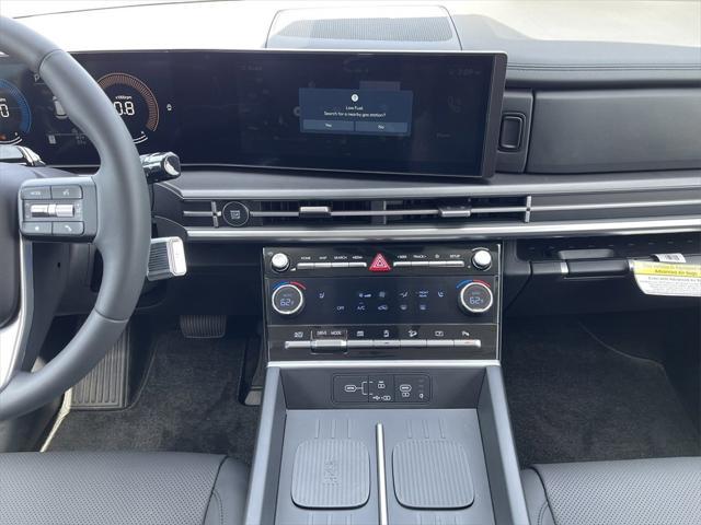 new 2025 Hyundai Santa Fe car, priced at $40,063