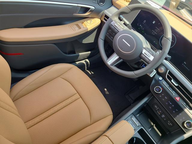new 2025 Hyundai Sonata Hybrid car, priced at $37,575