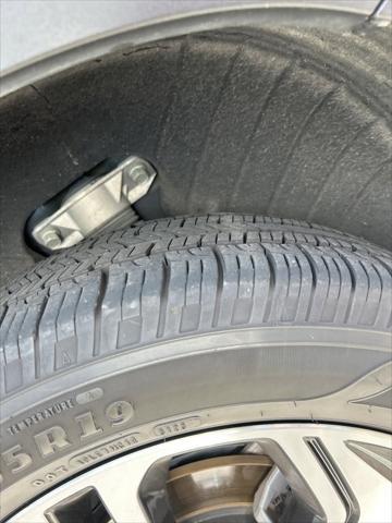 used 2020 Hyundai Santa Fe car, priced at $19,987