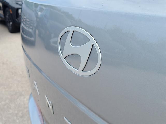 used 2025 Hyundai Santa Fe car, priced at $39,216