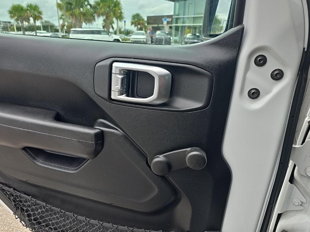used 2018 Jeep Wrangler Unlimited car, priced at $21,987
