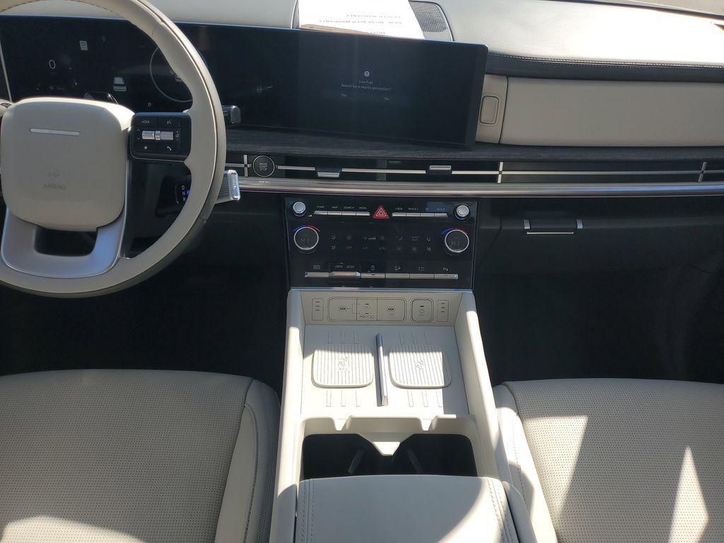 used 2025 Hyundai Santa Fe car, priced at $43,988