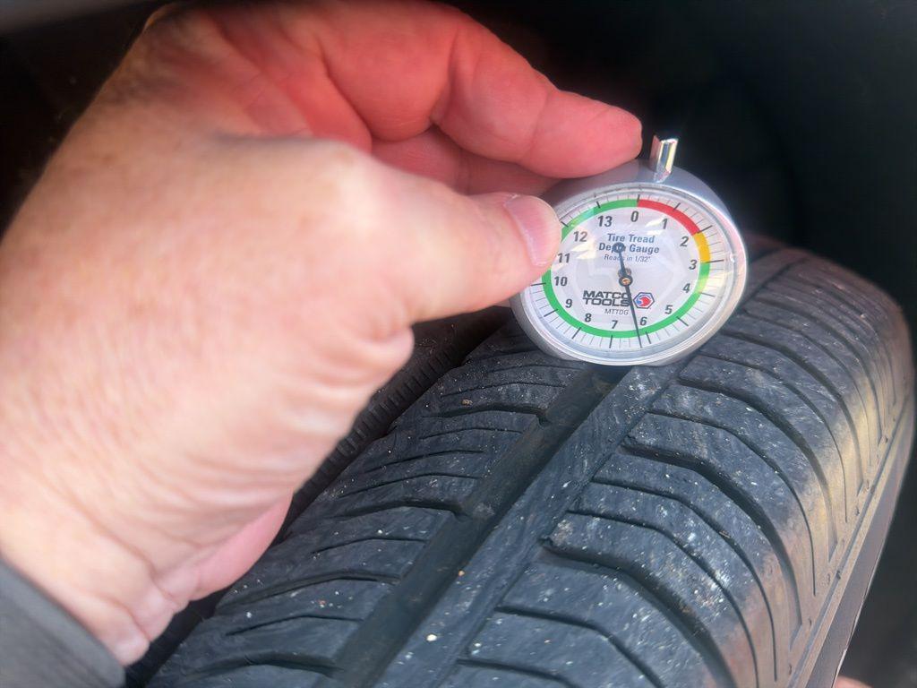 used 2023 Buick Envision car, priced at $22,407