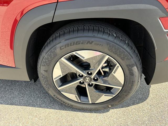 new 2025 Hyundai Tucson car, priced at $32,881