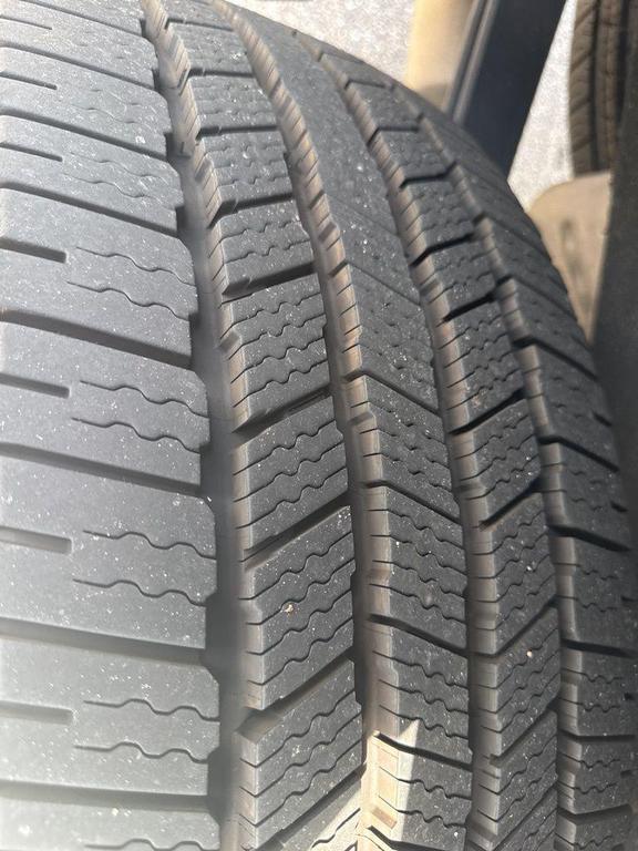 used 2022 GMC Sierra 1500 car, priced at $37,998