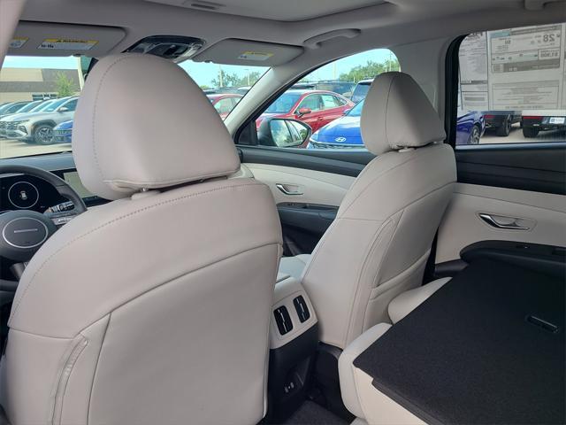 new 2025 Hyundai Tucson car, priced at $32,274