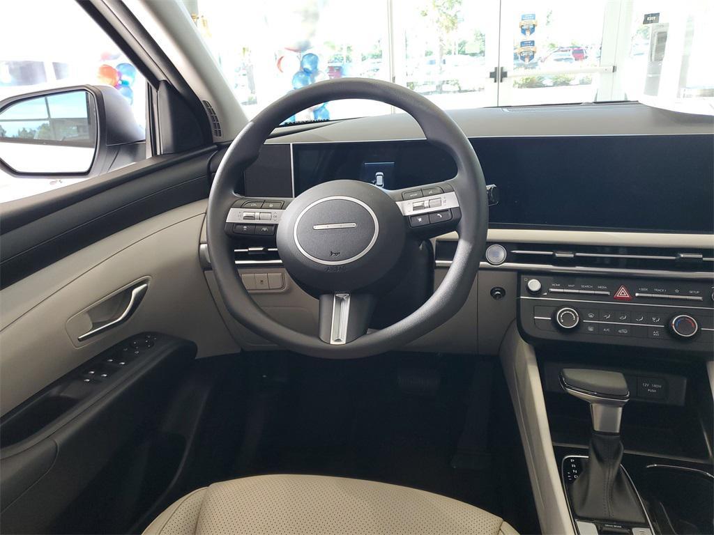 new 2025 Hyundai Tucson car, priced at $28,629
