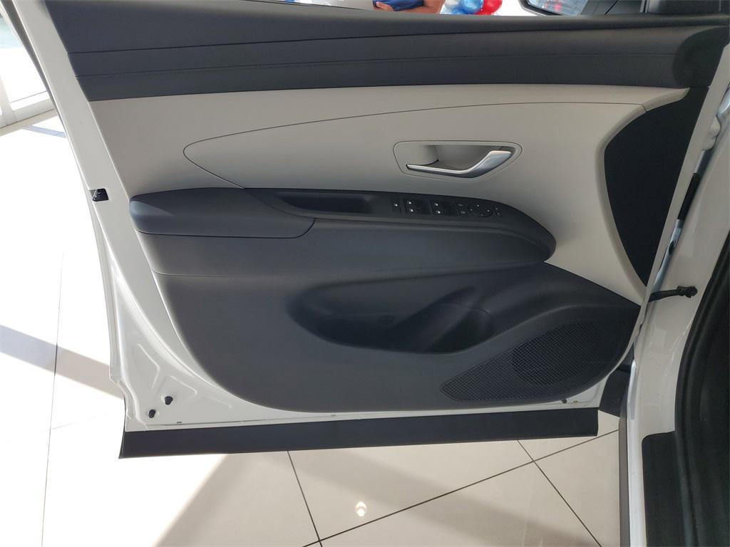 new 2025 Hyundai Tucson car, priced at $28,629