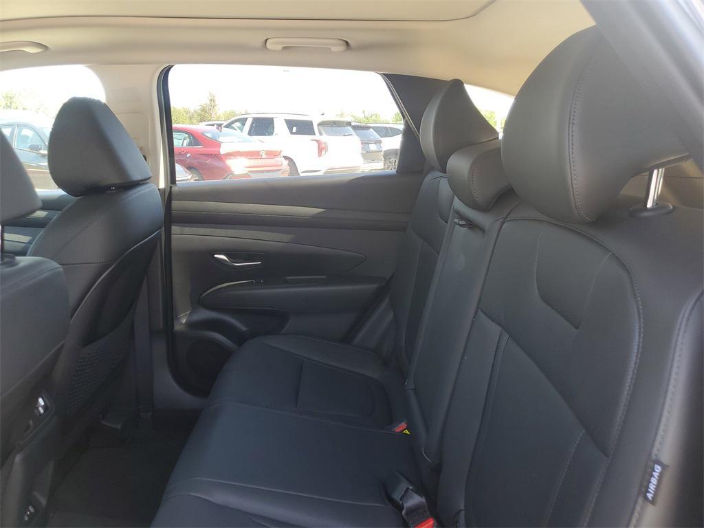 new 2025 Hyundai TUCSON Hybrid car, priced at $34,983