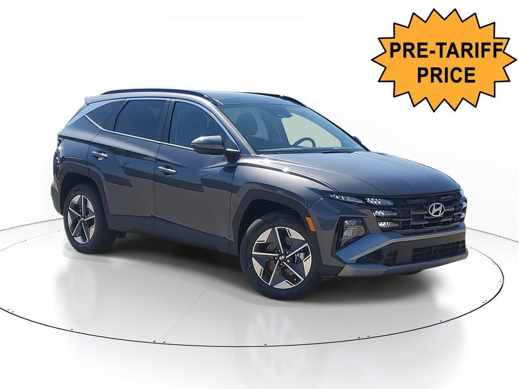 new 2025 Hyundai TUCSON Hybrid car, priced at $34,983