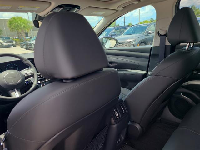 new 2025 Hyundai TUCSON Hybrid car, priced at $37,770