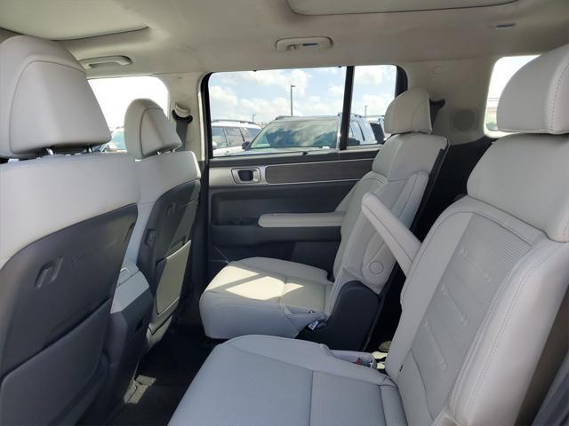 new 2025 Hyundai Santa Fe car, priced at $45,360
