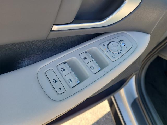 new 2025 Hyundai Sonata car, priced at $27,412