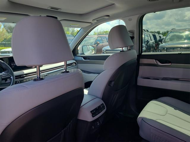 new 2025 Hyundai Palisade car, priced at $46,110