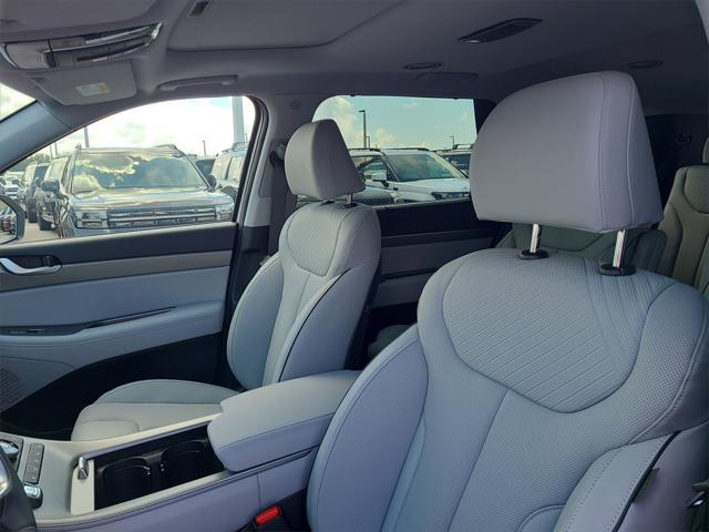 new 2025 Hyundai Palisade car, priced at $46,110