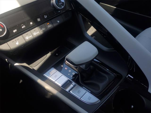 new 2025 Hyundai Elantra car, priced at $26,461