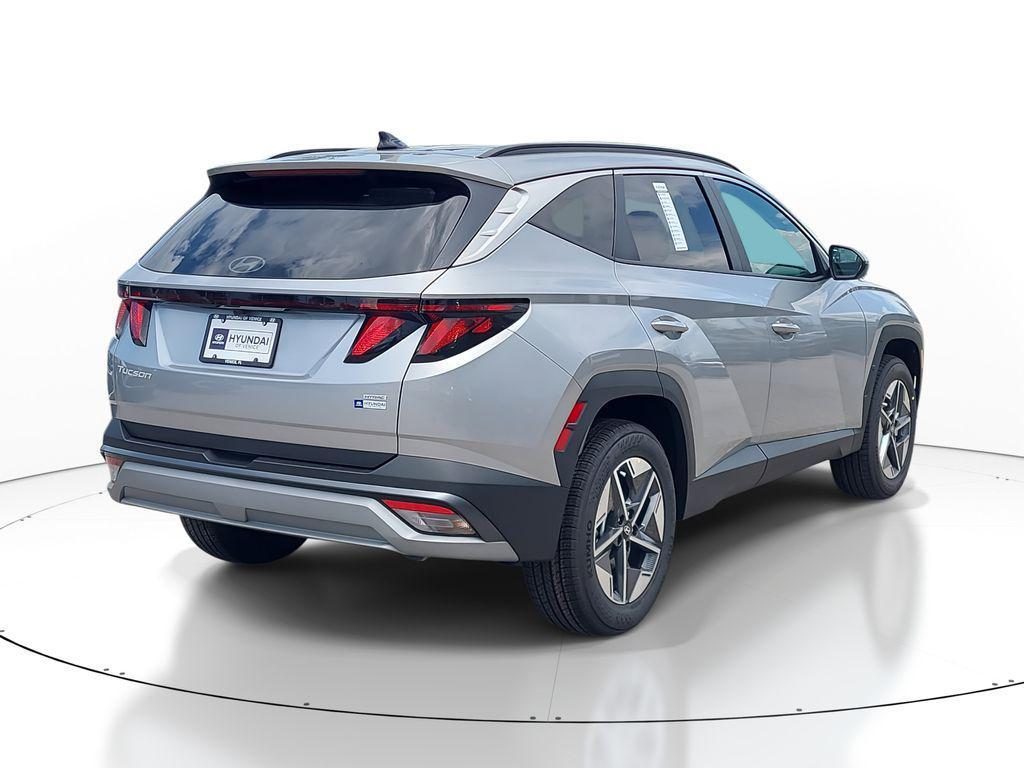 new 2025 Hyundai Tucson car, priced at $29,237