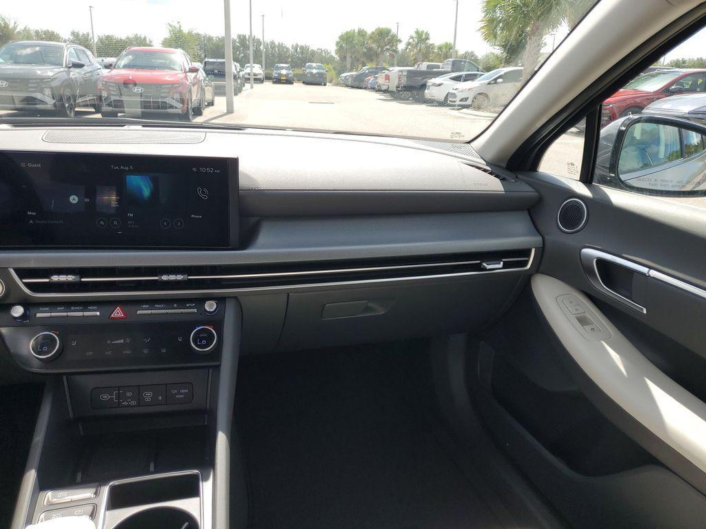 new 2025 Hyundai Sonata car, priced at $29,863