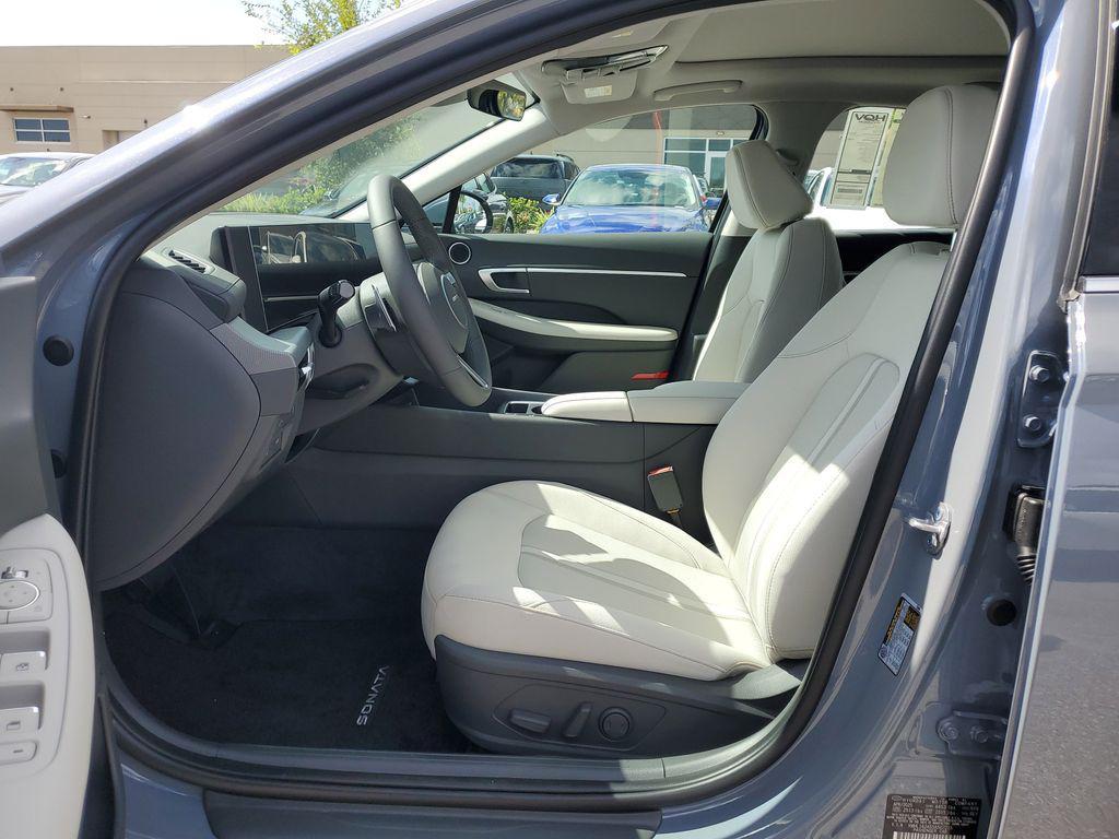 new 2025 Hyundai Sonata car, priced at $29,863