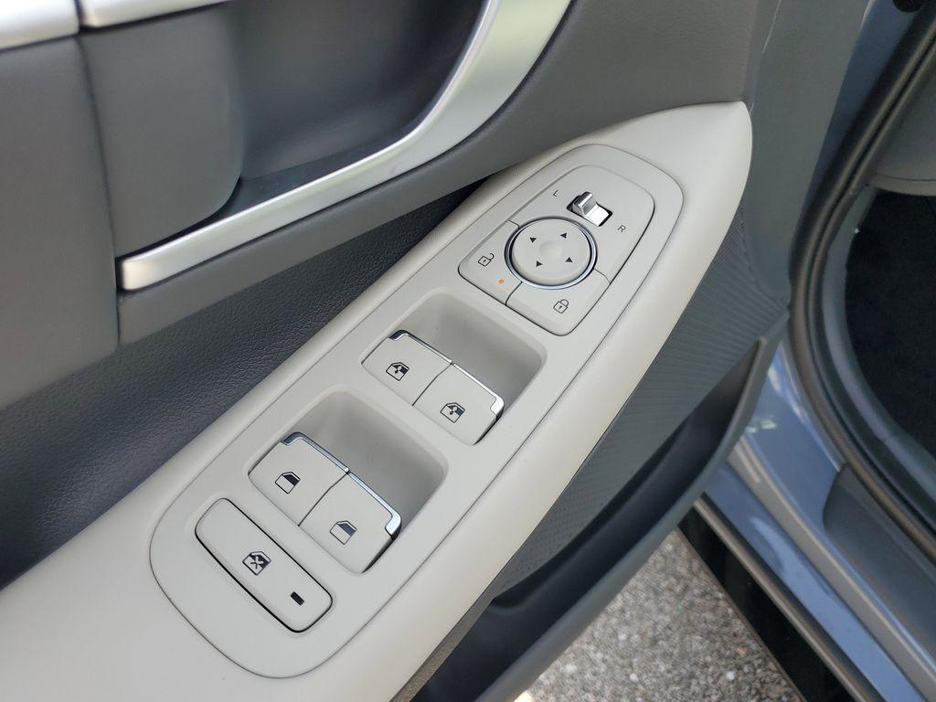 new 2025 Hyundai Sonata car, priced at $29,863