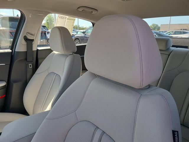 new 2025 Hyundai Sonata Hybrid car, priced at $30,793