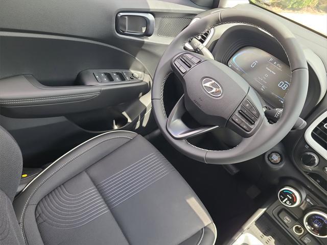 new 2025 Hyundai Venue car, priced at $24,131