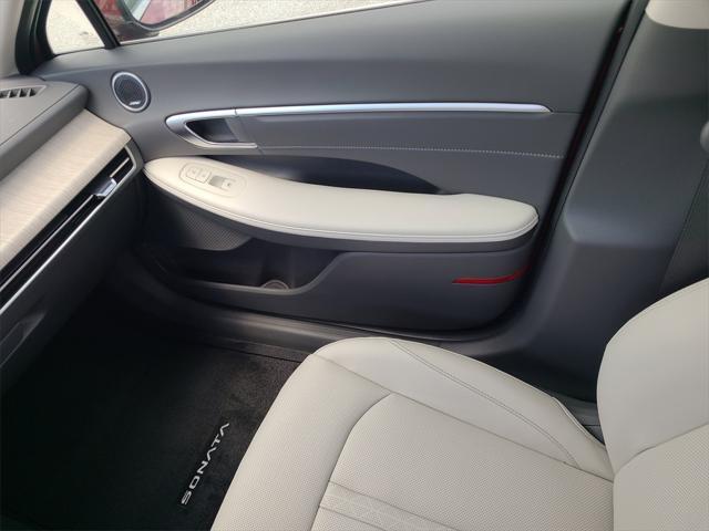 new 2025 Hyundai Sonata Hybrid car, priced at $37,575