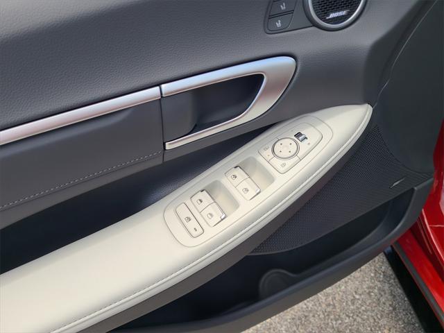 new 2025 Hyundai Sonata Hybrid car, priced at $37,575