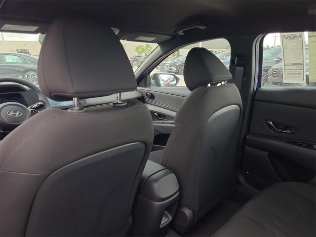 new 2025 Hyundai Elantra car, priced at $23,039