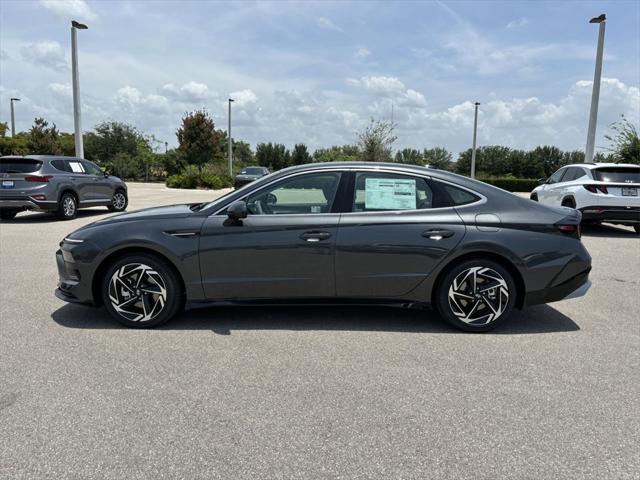 new 2024 Hyundai Sonata car, priced at $27,932