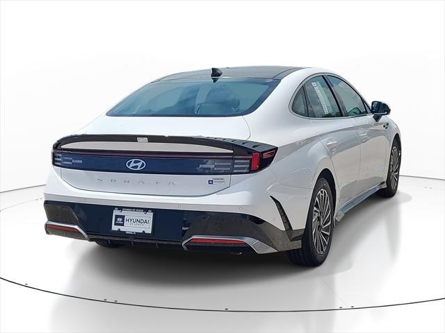 new 2025 Hyundai Sonata Hybrid car, priced at $37,531