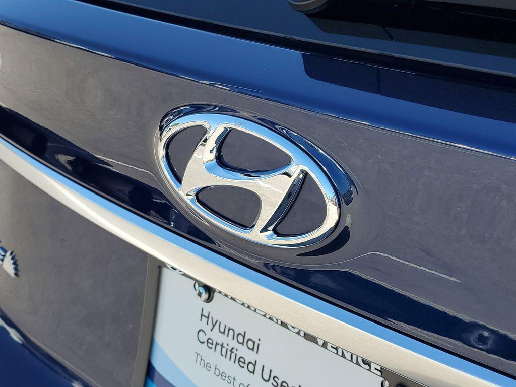 used 2019 Hyundai Santa Fe car, priced at $18,349