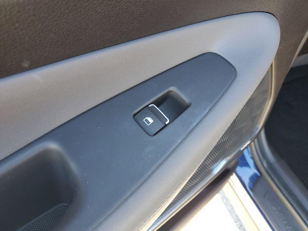 used 2019 Hyundai Santa Fe car, priced at $18,349