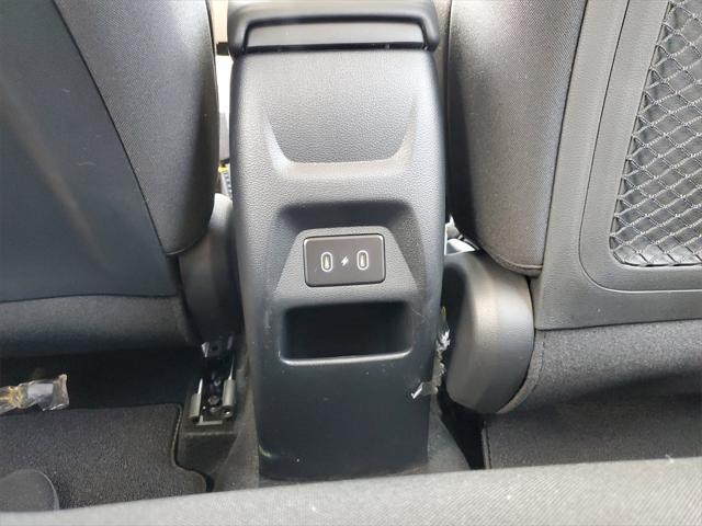 new 2025 Hyundai Venue car, priced at $23,716