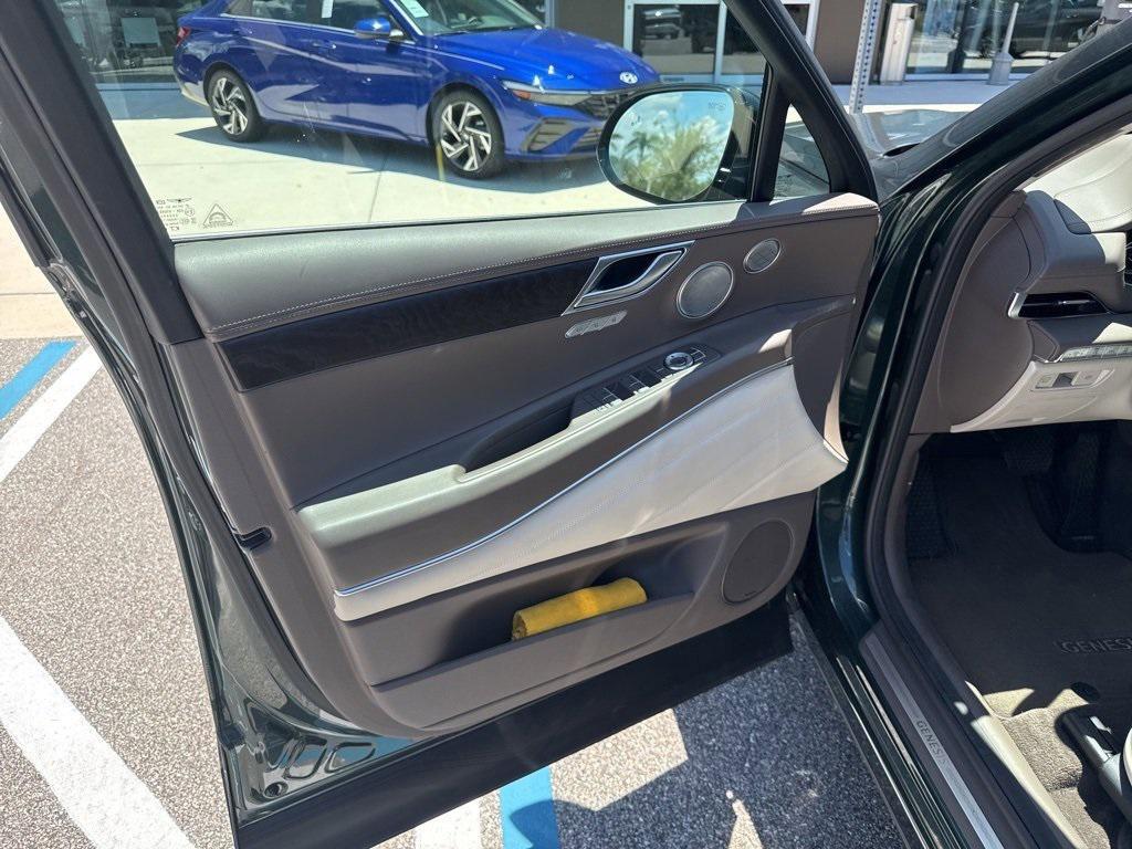 used 2021 Genesis GV80 car, priced at $35,993