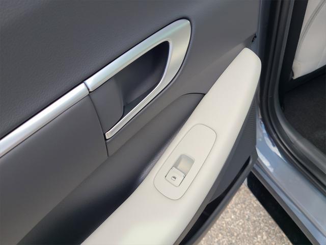 new 2025 Hyundai Sonata car, priced at $28,893