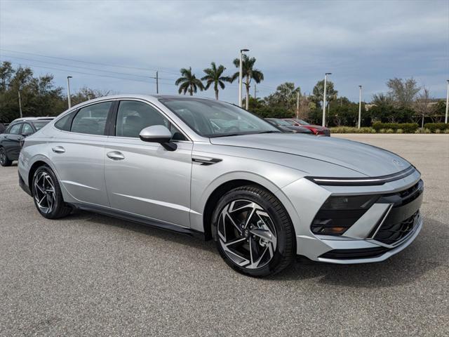 new 2024 Hyundai Sonata car, priced at $27,932