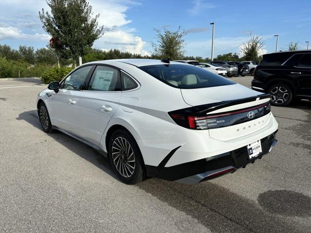 new 2024 Hyundai Sonata Hybrid car, priced at $32,136