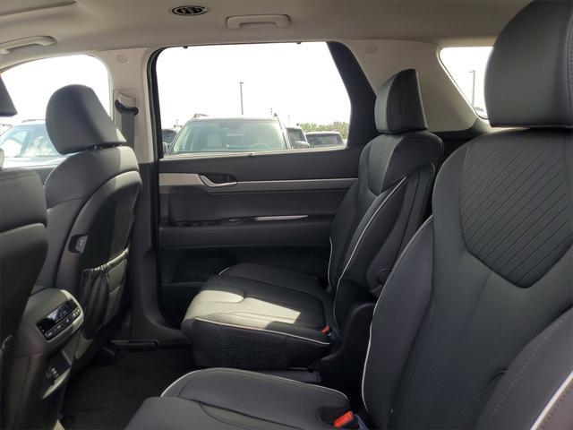 new 2025 Hyundai Palisade car, priced at $42,416