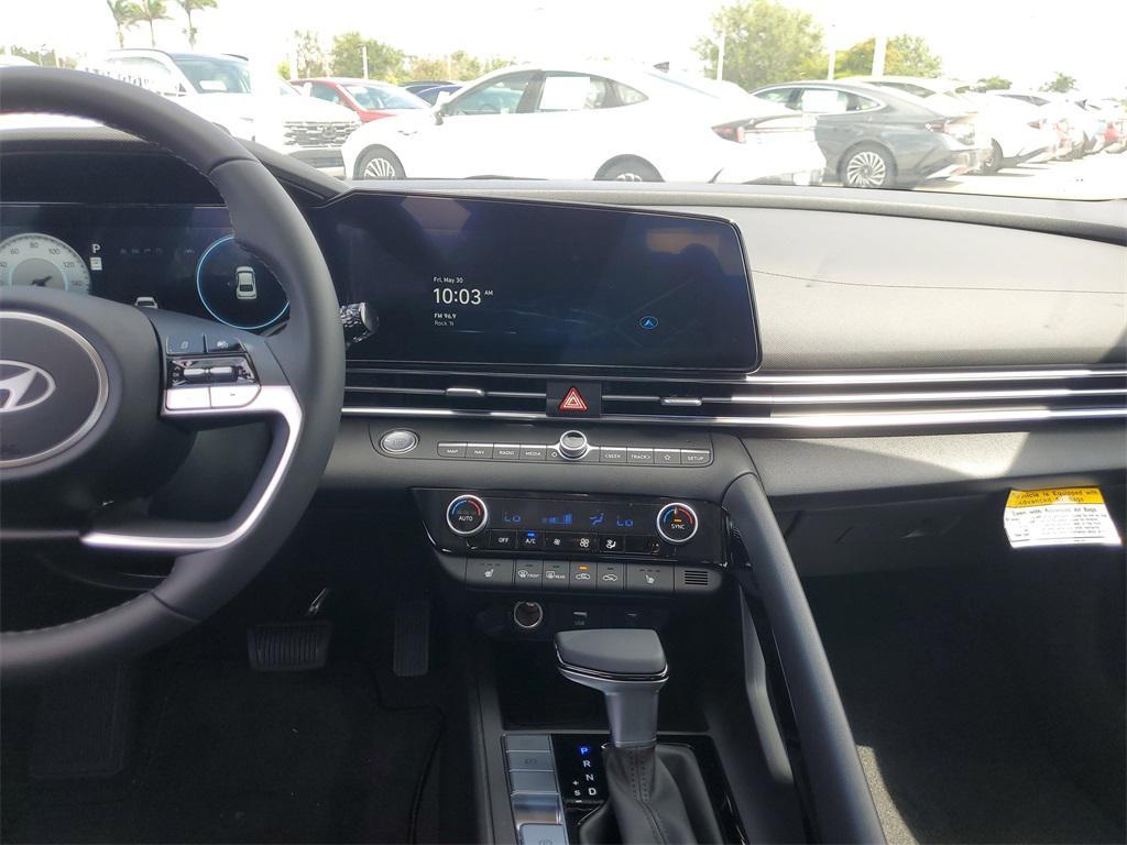 new 2025 Hyundai Elantra car, priced at $26,024