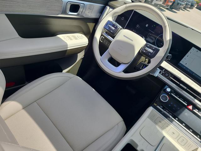 new 2025 Hyundai SANTA FE HEV car, priced at $47,221