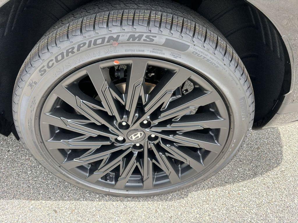 new 2025 Hyundai Santa Fe car, priced at $40,090