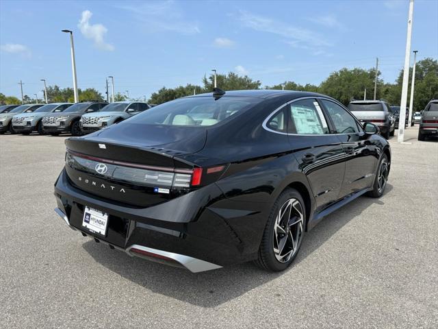 new 2024 Hyundai Sonata car, priced at $27,932